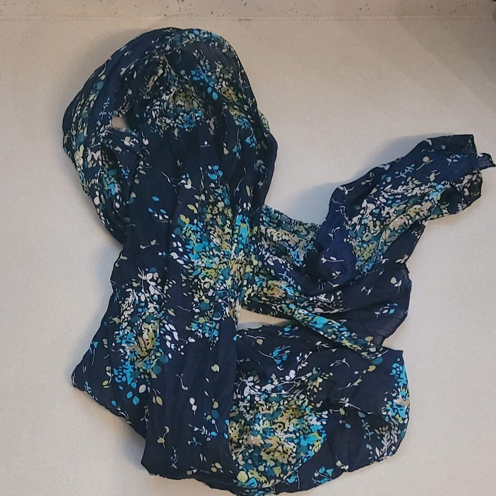 Blue Floral Scarf